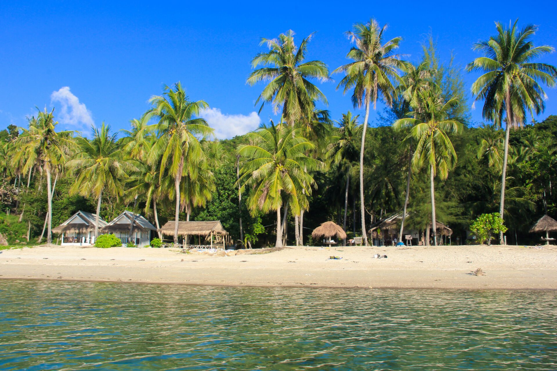 Seychelles luxury yacht sailing